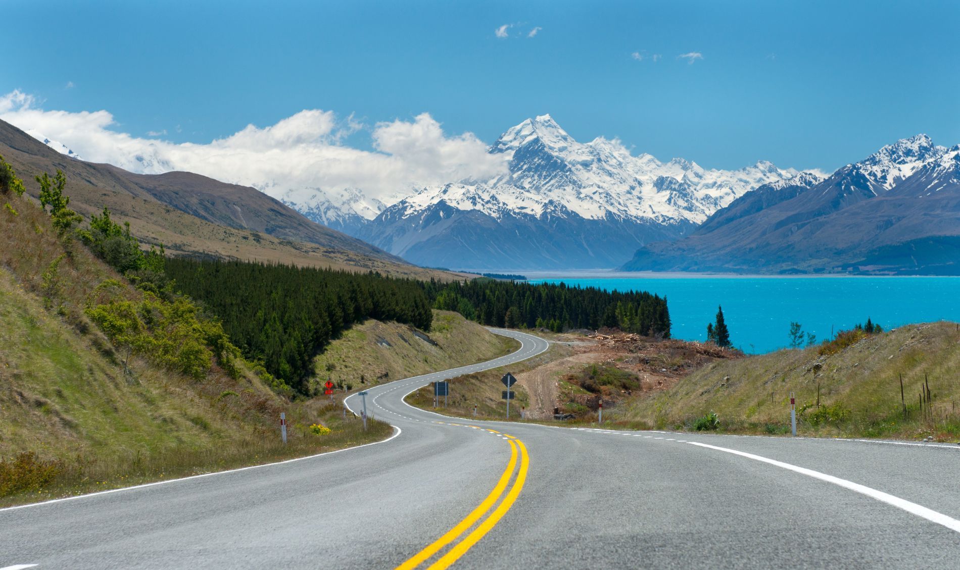 Lake Tekapo aus der Ferne