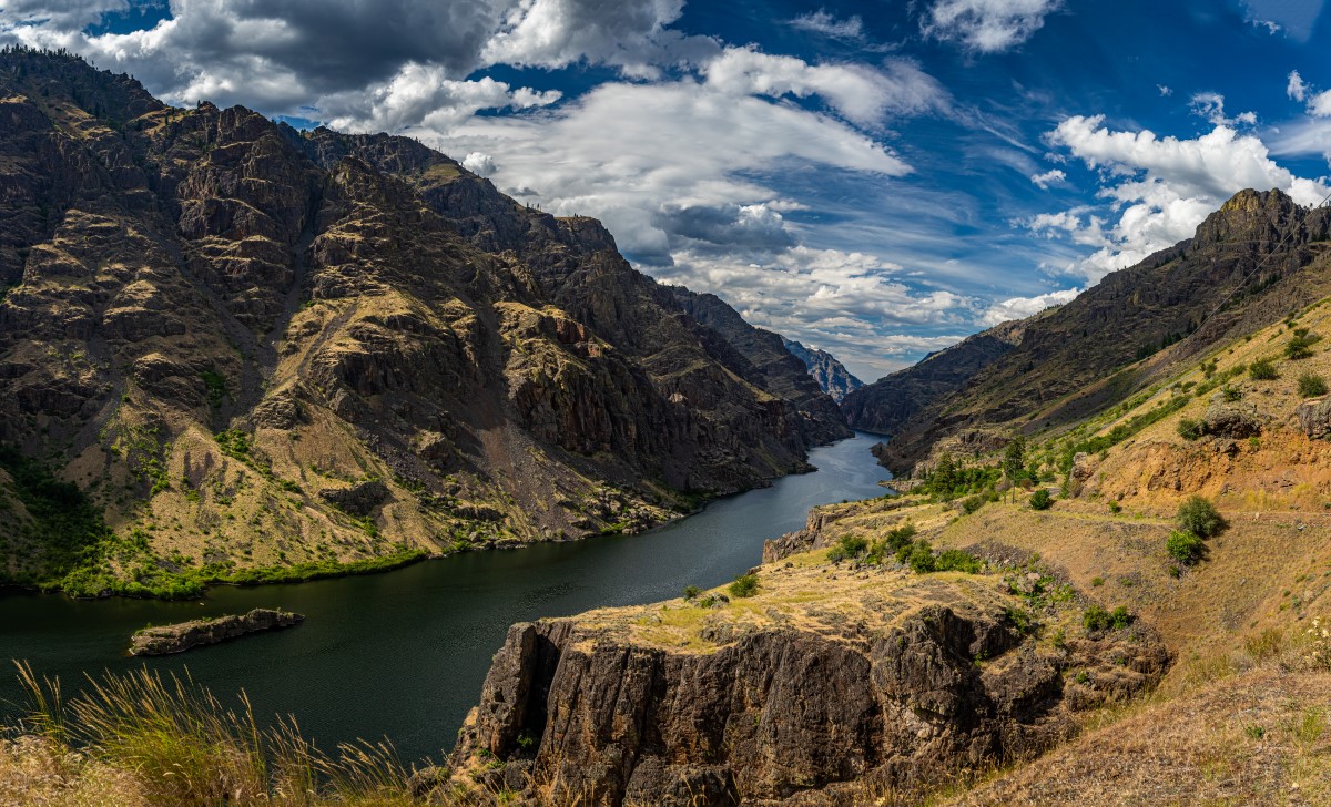 Hells Canyon an der Grenze zu Oregon